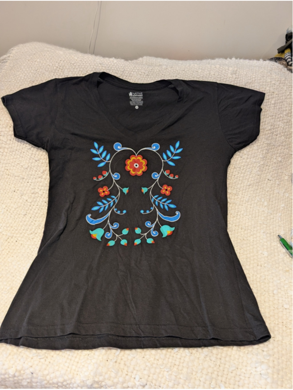 601- Native Northwest Floral Graphic Tee | Black Indigenous Art T-Shirt  Size 2X